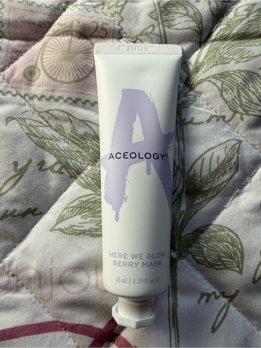 Here We Glow Berry Mask